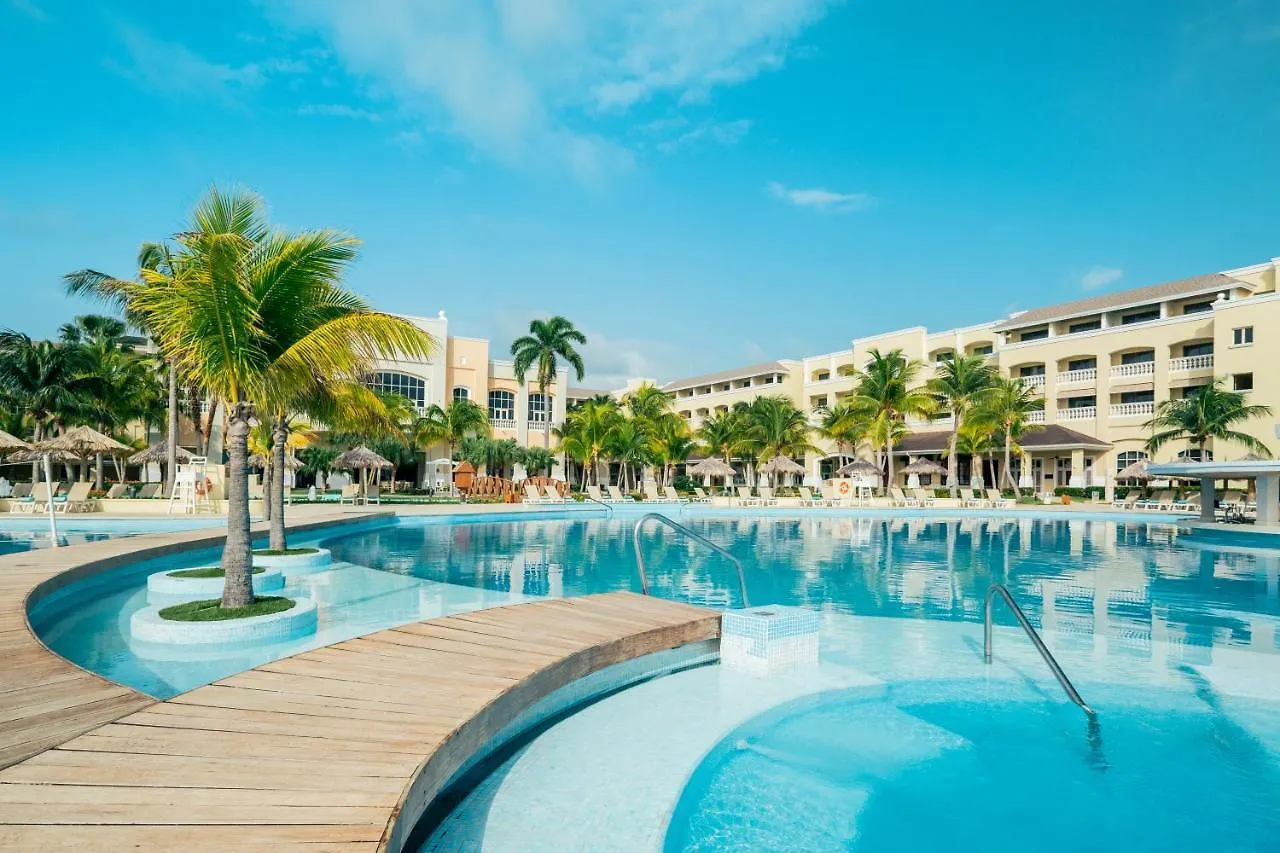 Iberostar Waves Rose Hall Beach Montego Bay 5*,