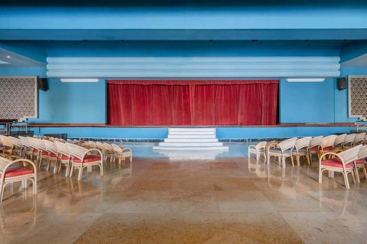 Iberostar Waves Rose Hall Beach Montego Bay